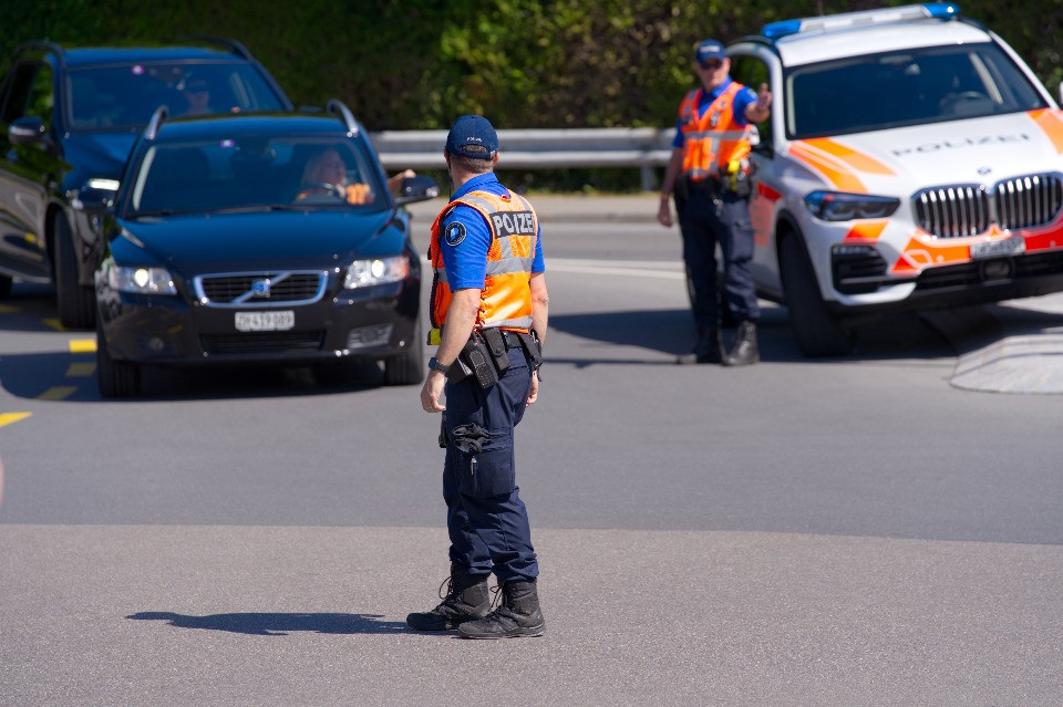 Darf Die Polizei Den Führerschein Einziehen?